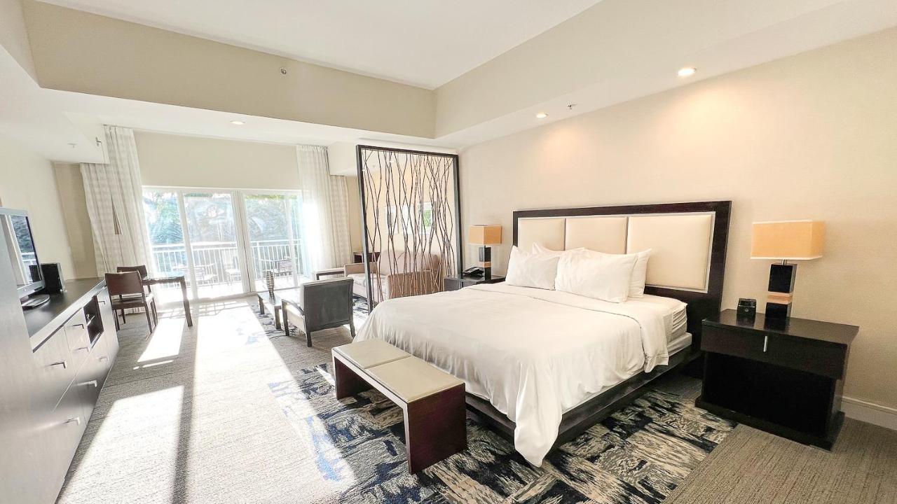الشقق الفندقية مياميفي  Modern Private Studio - King Bed, Jacuzzi, Balcony And Pool المظهر الخارجي الصورة