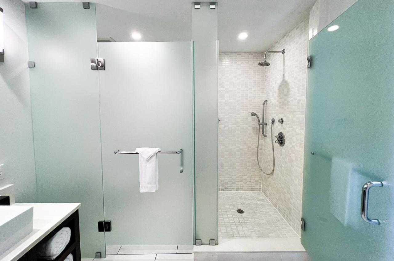 الشقق الفندقية مياميفي  Modern Private Studio - King Bed, Jacuzzi, Balcony And Pool المظهر الخارجي الصورة