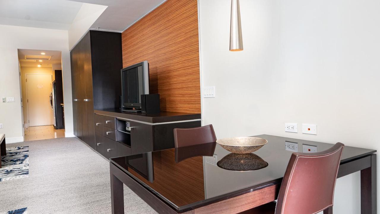 الشقق الفندقية مياميفي  Modern Private Studio - King Bed, Jacuzzi, Balcony And Pool المظهر الخارجي الصورة